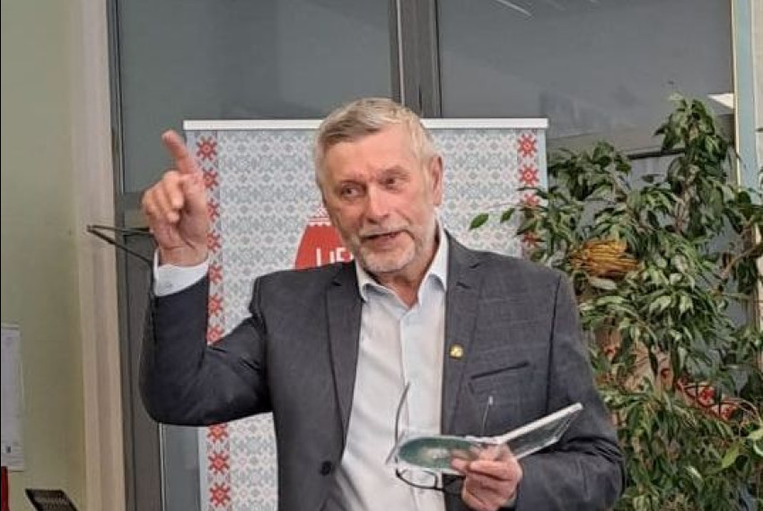 Notikusi dzejnieka Staņislava Volodjko jaunā dziesmu albuma prezentācija