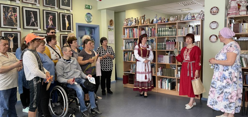 Dagdas brālība NEMA iepazinās ar baltkrievu kultūru