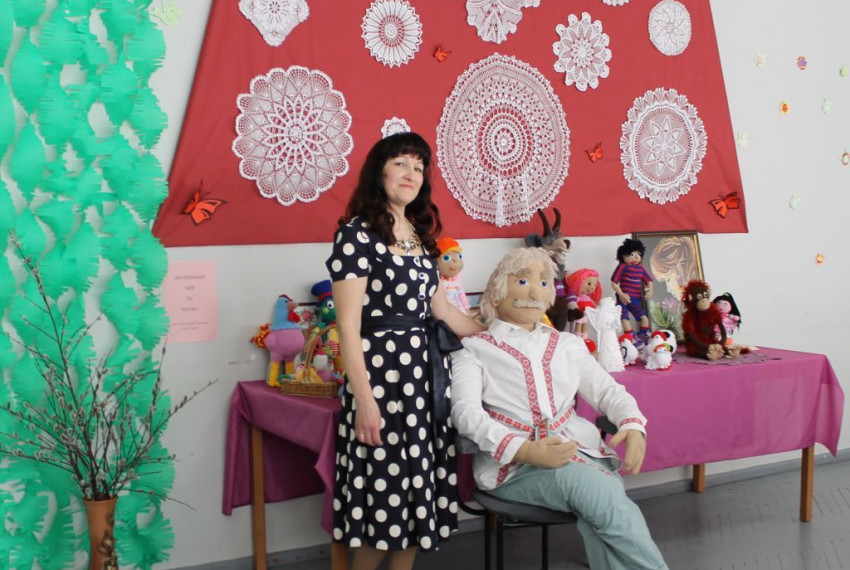 Чараўніцтва з нітак прадэманструюць у Беларускім доме