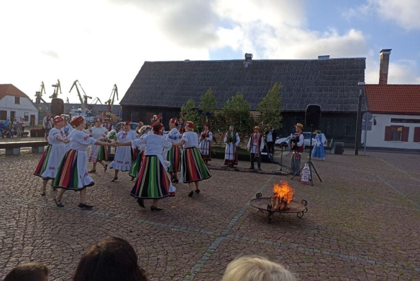 Festivāls “No Līgo līdz Kupallei” atkal pulcēja draugus Ventspilī