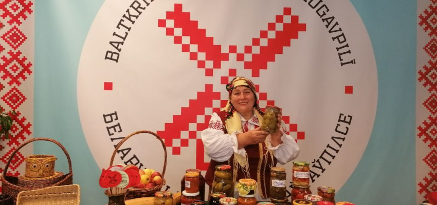 “Фестывальны кірмашок” у онлайн дапоўніў юбілейны канцэрт