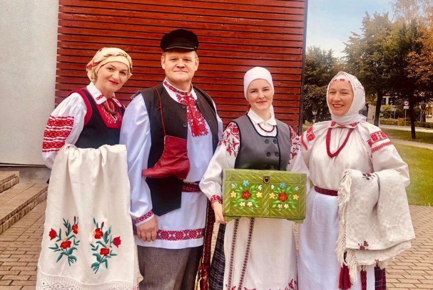 Fotoizstāde izstāstīs par baltkrievu tautastērpu Latvijā 