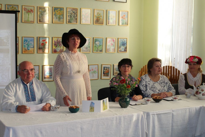 В литературной гостиной вспоминали белорусских гениев-поэтов