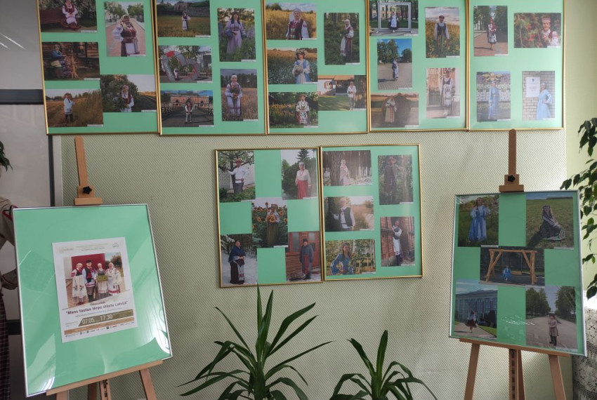 Atklāta baltkrievu tautastērpu fotogrāfiju izstāde