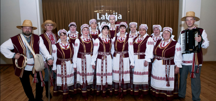 Ансамбль беларускай народнай песні «Купалінка»